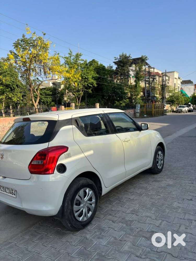Maruti Suzuki Swift Vxi Cng, 2022, Cng & Hybrids