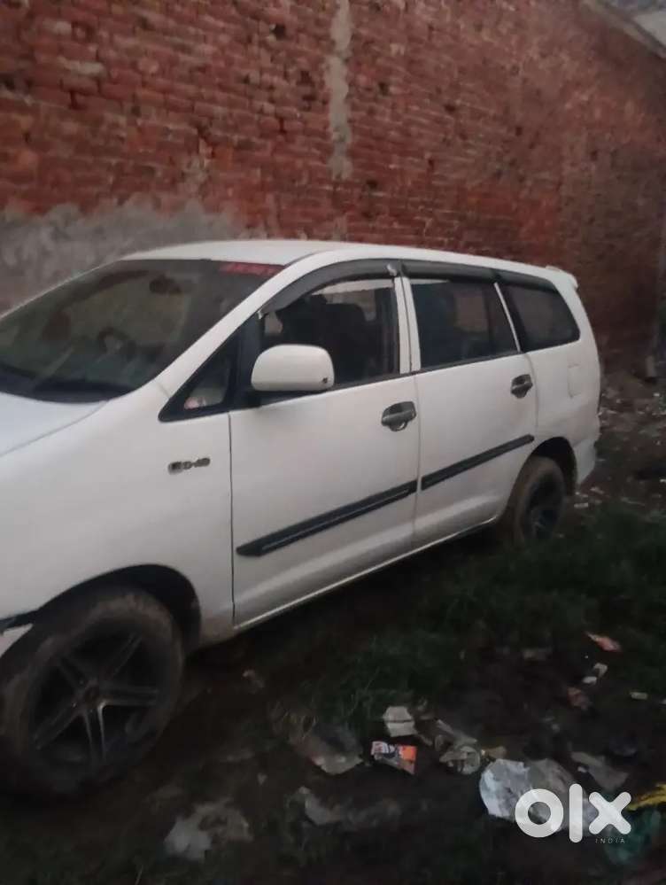 Toyota Innova Diesel 2012