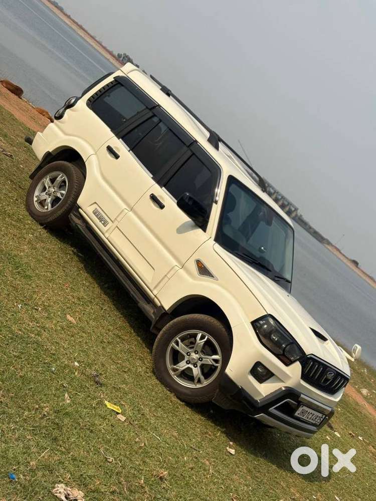 Mahindra Scorpio S10, 2018, Diesel