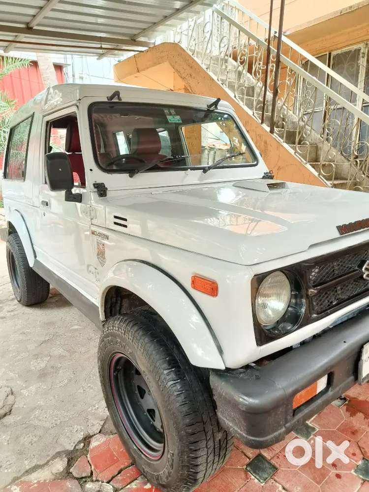 Suzuki Gypsy King,  3 Door, Hardtop