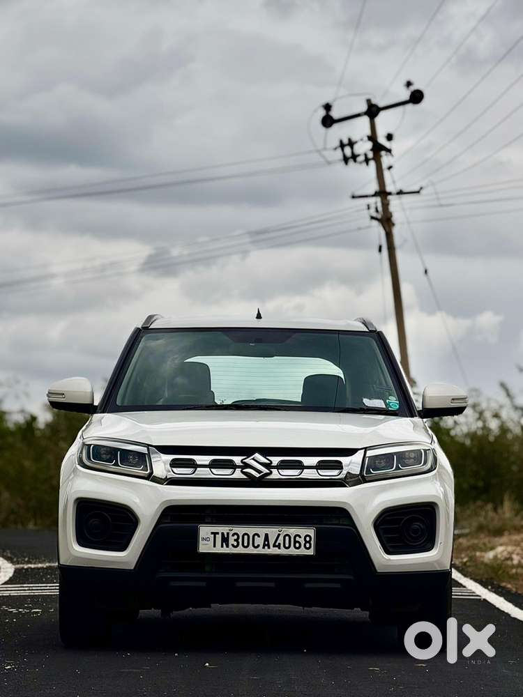 Pristine Pearl White Maruti Suzuki Vitara Brezza – Mint Condition!