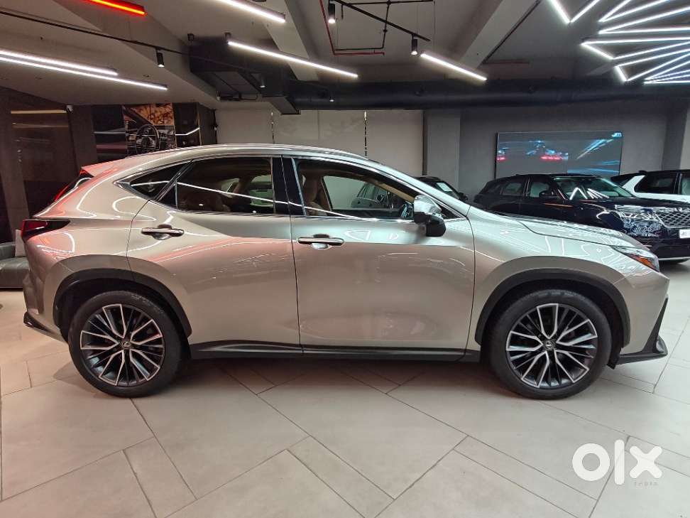 Lexus NX 350h Luxury, 2023, Petrol
