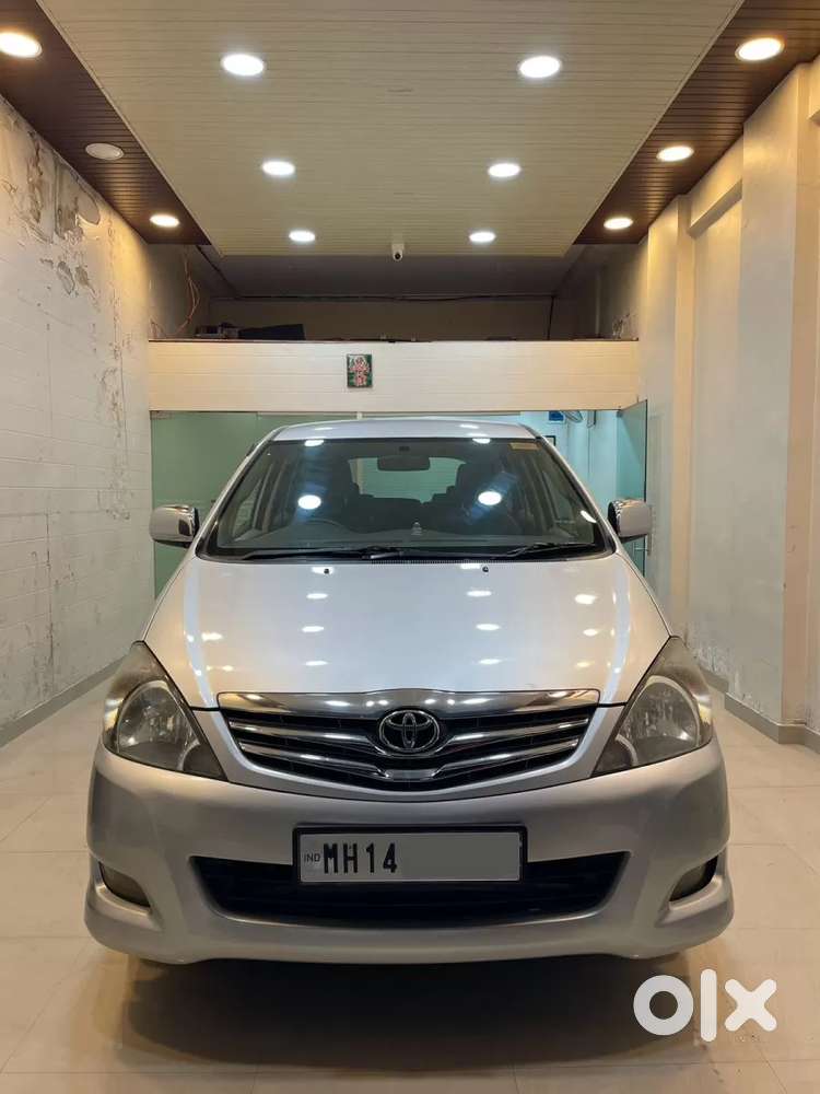 Toyota Innova 2.5 Vx 8 Str Bsiv, 2011, Diesel