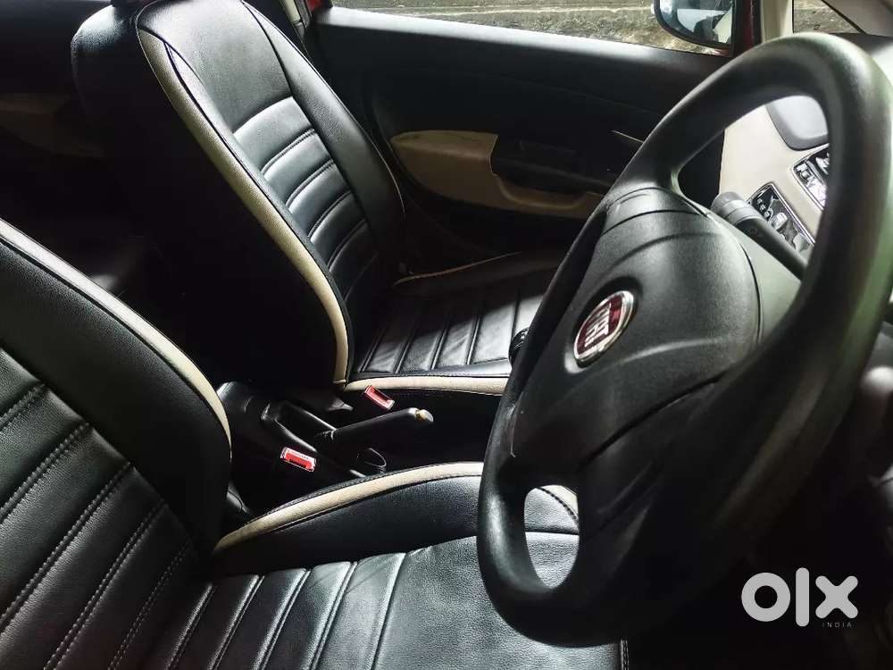 Fiat Punto Evo 2015 Petrol 110000 Km Driven