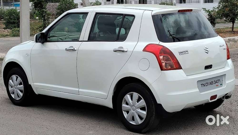 Maruti Suzuki Swift Vxi Bsiv, 2006, Petrol