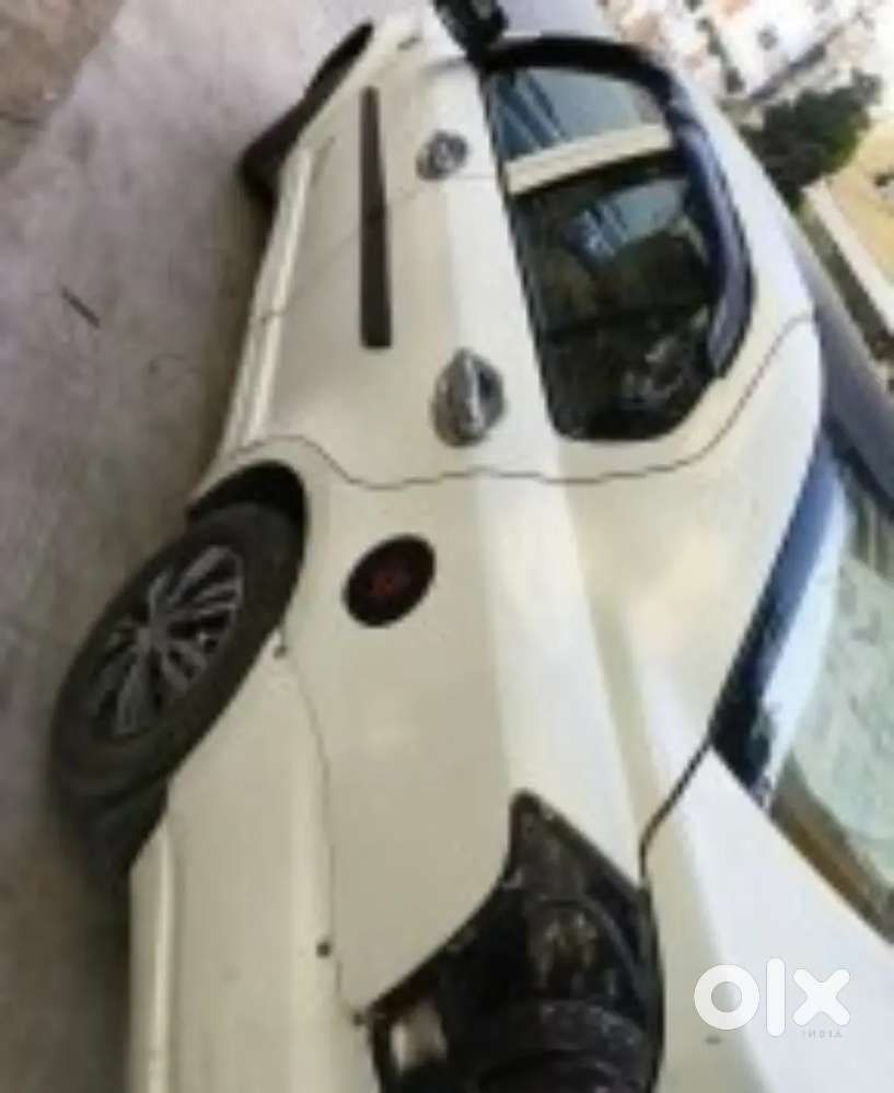 Maruti Suzuki Swift Dzire 2016