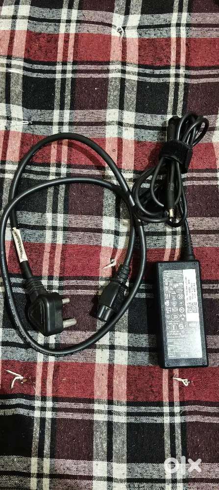Genuine Original Dell 65W Laptop Charger  19.5V 3.34A  Working