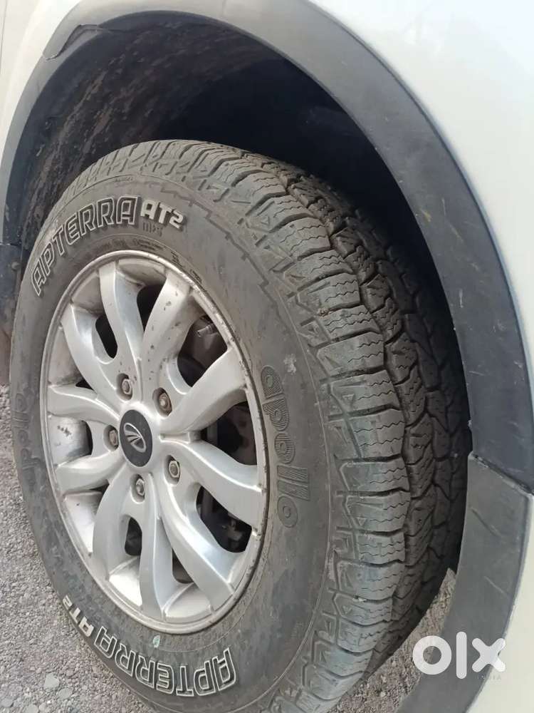 Mahindra Xuv500 2.2 W10 2wd 2015