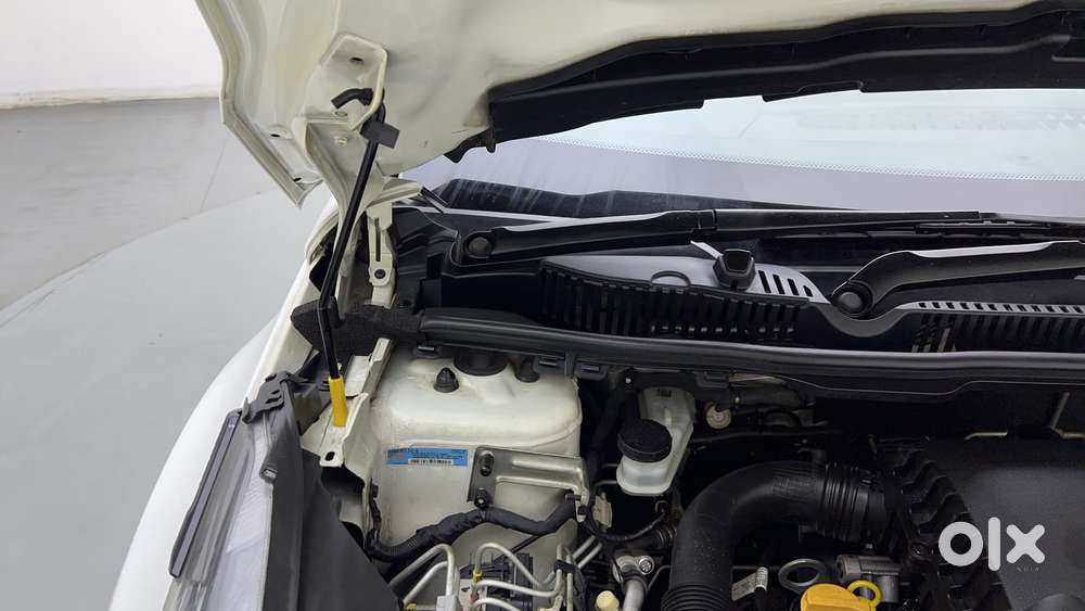 Tata Nexon 1.2 Revotron Xz Plus, 2022, Petrol