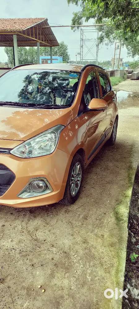 Hyundai Grand I10 2016 Asta Petrol 36000 Km Driven