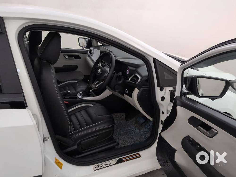 Tata Altroz Xza Petrol, 2025, Petrol