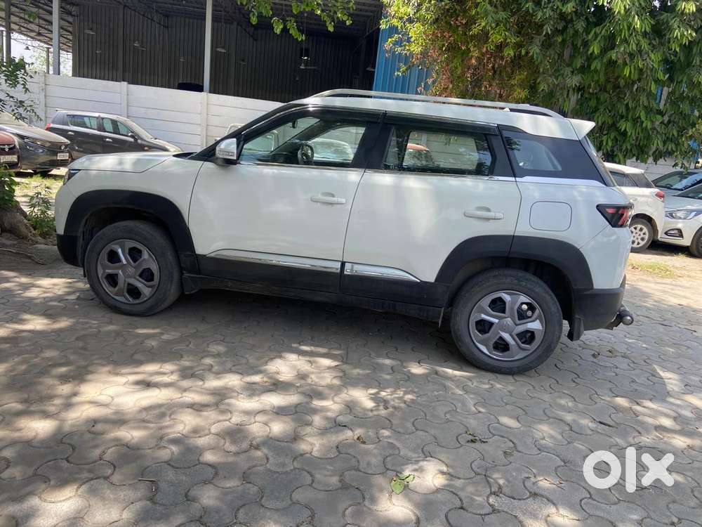 Maruti Suzuki Brezza 1.5 Vxi Cng, 2024, Cng & Hybrids