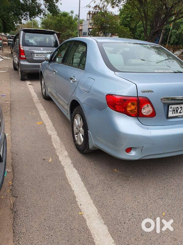 Toyota Corolla Altis 2015 Petrol 130000 Km Driven