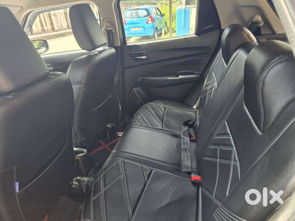 Maruti Suzuki Swift Vxi Optional, 2022, Petrol