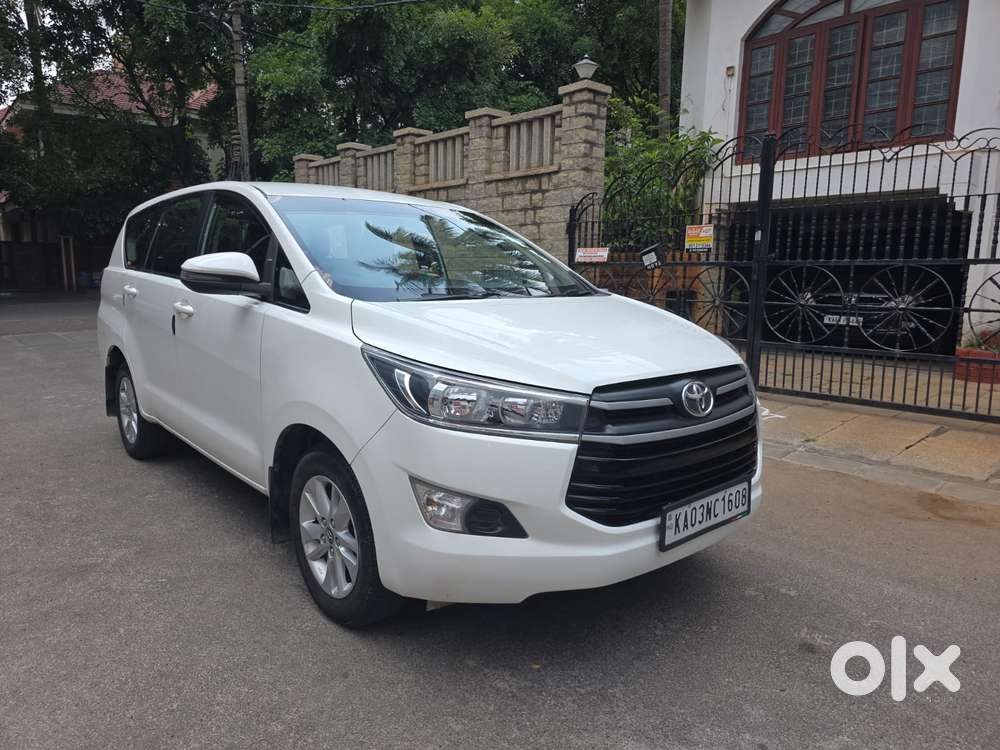 Toyota Innova Crysta 2.4 G Plus Mt 8 Str, 2018, Diesel