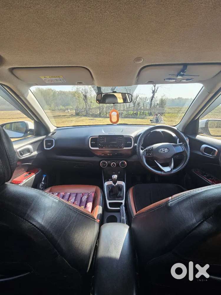 Hyundai Venue 2020 Car Available