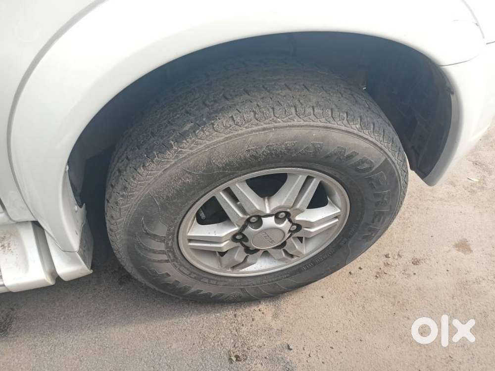 Isuzu Mu 7 4x2, 2016, Diesel