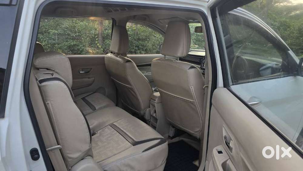 Maruti Suzuki Ertiga Zxi Plus Shvs, 2020, Petrol