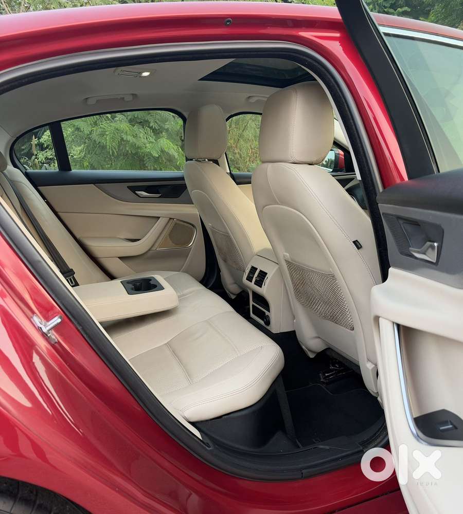 Jaguar Xe Portfolio, 2020, Diesel