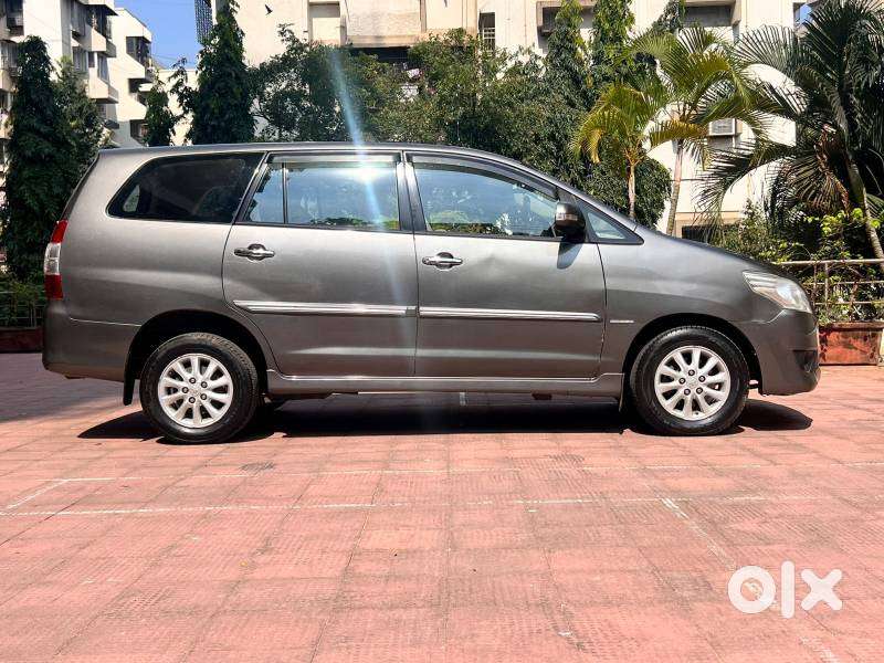 Toyota Innova 2.5 V 7 Str, 2012, Diesel