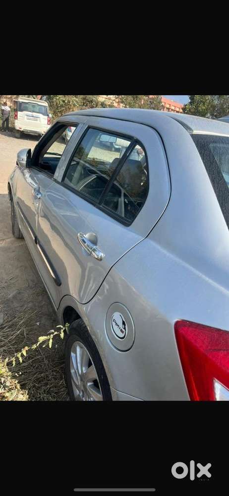 Maruti Suzuki Swift Dzire 2016 Petrol Well Maintained