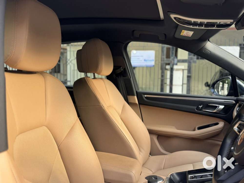 Porsche Macan 2.0 Petrol, 2022, Petrol