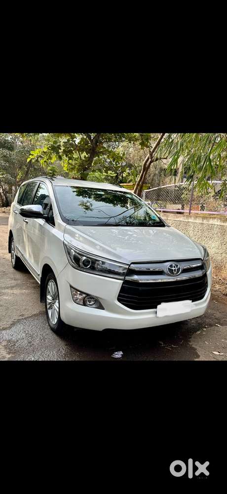 Toyota Innova Crysta 2018 Diesel Well Maintained