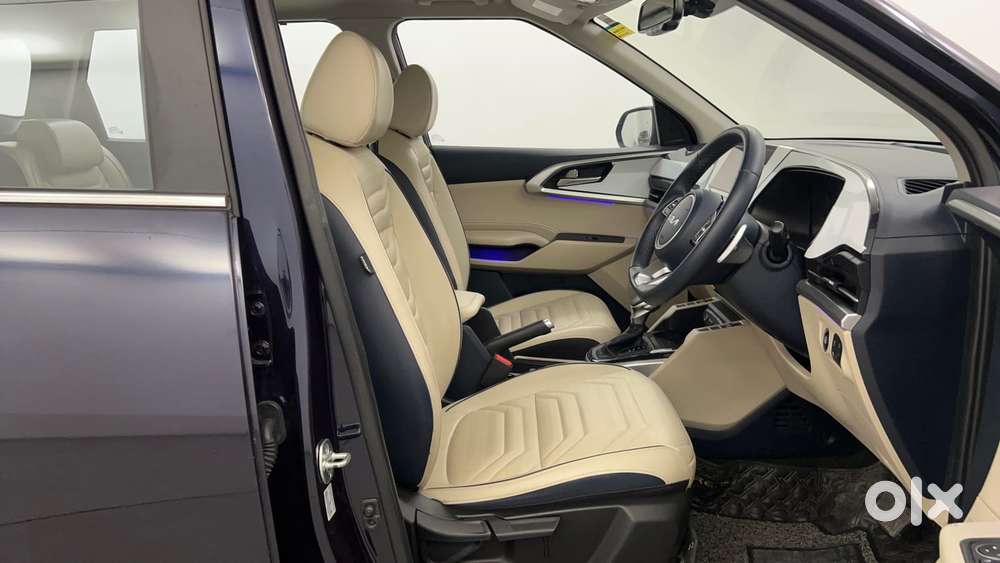 Kia Carens 1.5 Luxury Plus Diesel At 6 Str, 2023, Diesel
