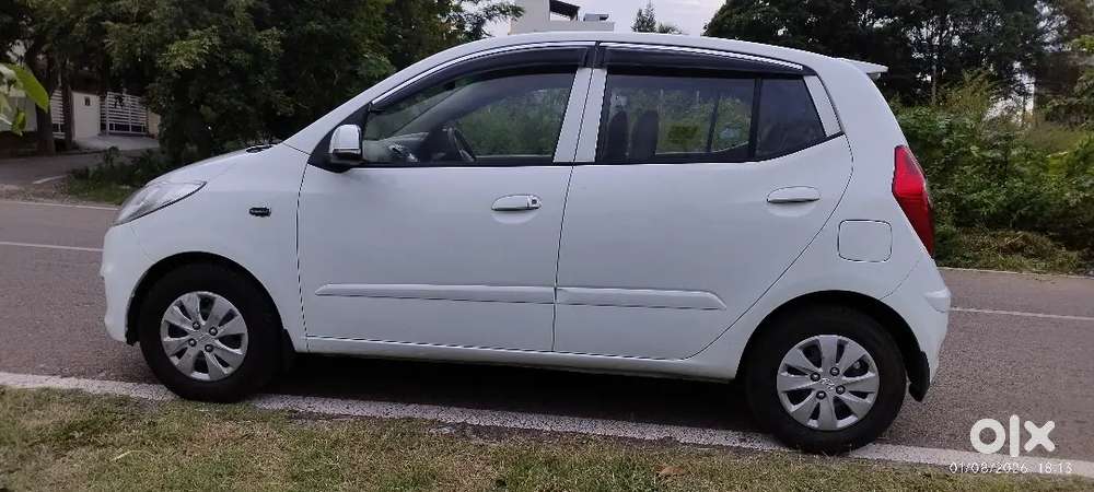 Hyundai I10 Sportz 2012