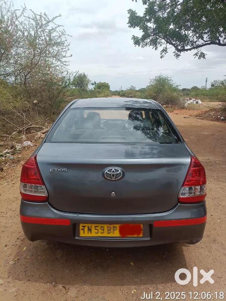 Toyota Etios 2017 Diesel 350000 Km Driven