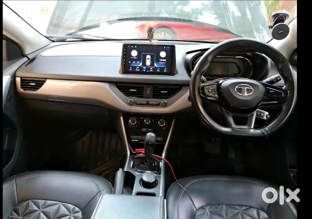 Tata Nexon Sunroof Xma Petrol