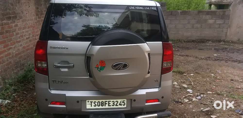 Mahindra Tuv 300 Plus 2017 Diesel 128000 Km Driven