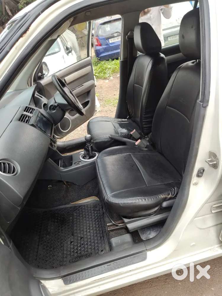 Maruti Suzuki Dzire 2010