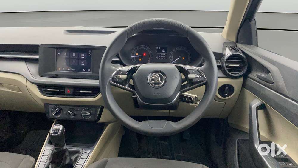 Skoda Slavia Ambition 1.5l Tsi Mt, 2022, Petrol