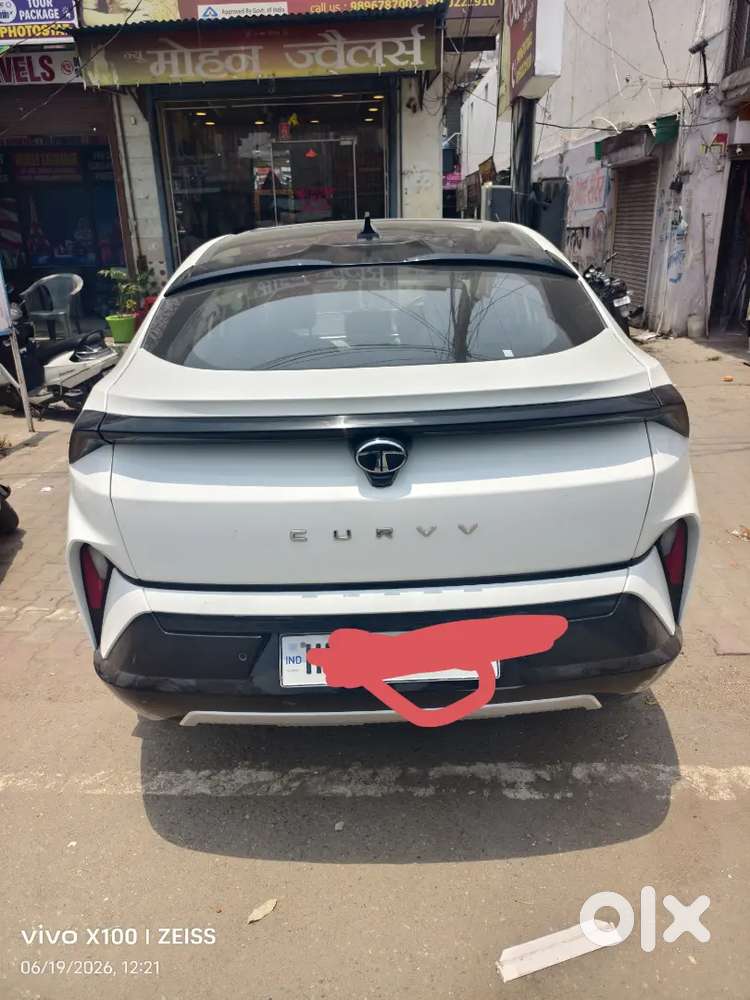 Tata Curvv Petrol 2025