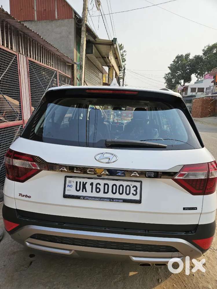 Hyundai Alcazar 2023 Petrol Well Maintained