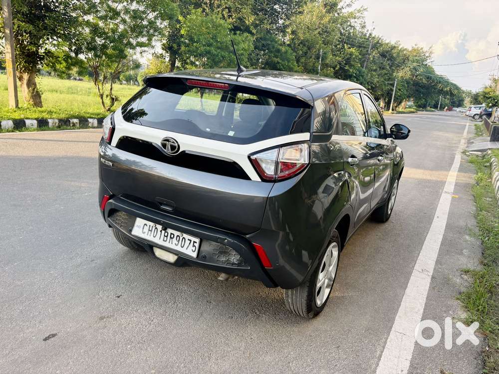 Tata Nexon 1.5 Revotorq Xm (s), 2018, Diesel