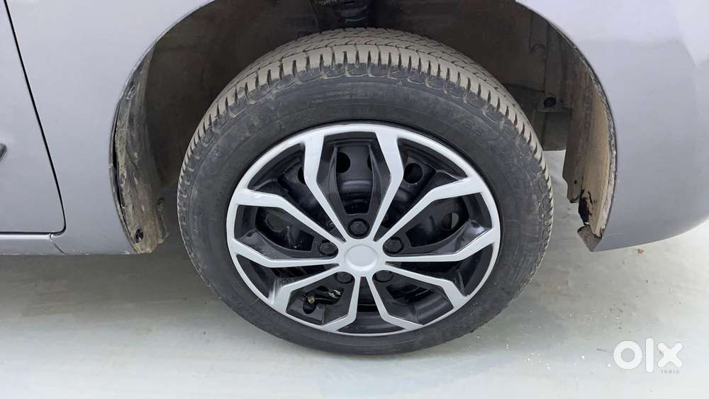 Maruti Suzuki Wagon R 1.0 Vxi Amt, 2016, Petrol