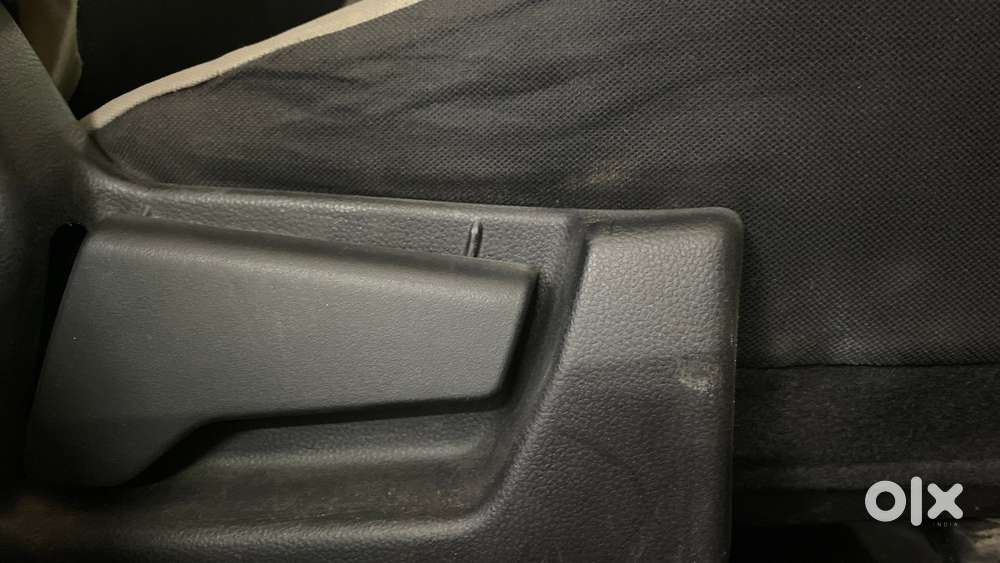 Renault Triber 1.0 Rxe, 2023, Petrol