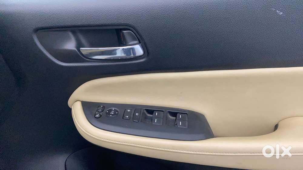 Honda City 1.5 Zx Cvt I-vtec, 2022, Petrol