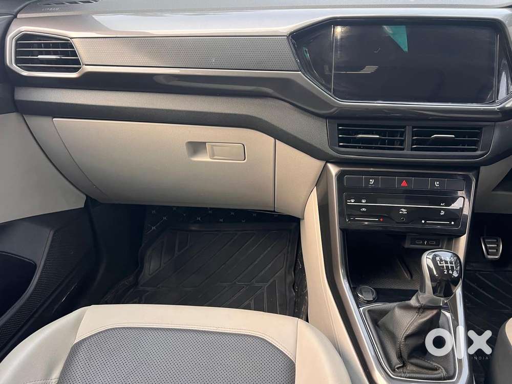 Volkswagen Taigun 1.0 Tsi Topline, 2022, Petrol
