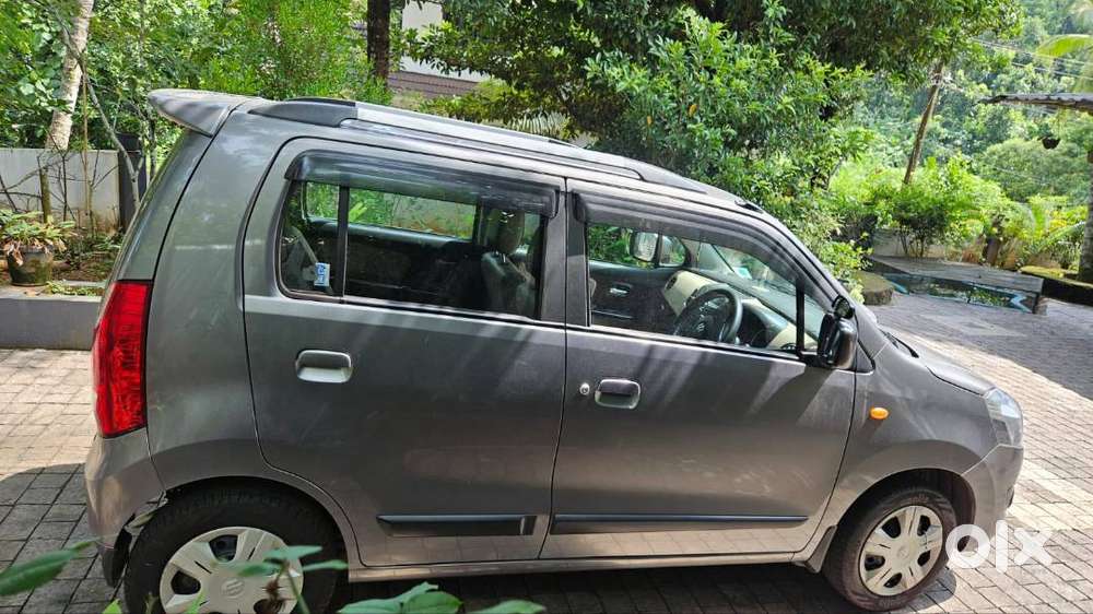 Maruti Suzuki Wagon R Automatic 2018 Petrol Well Maintained