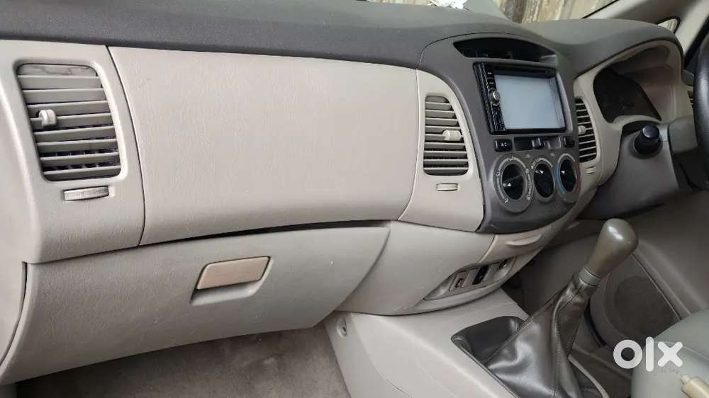 Toyota Innova 2.5 Gx 2011