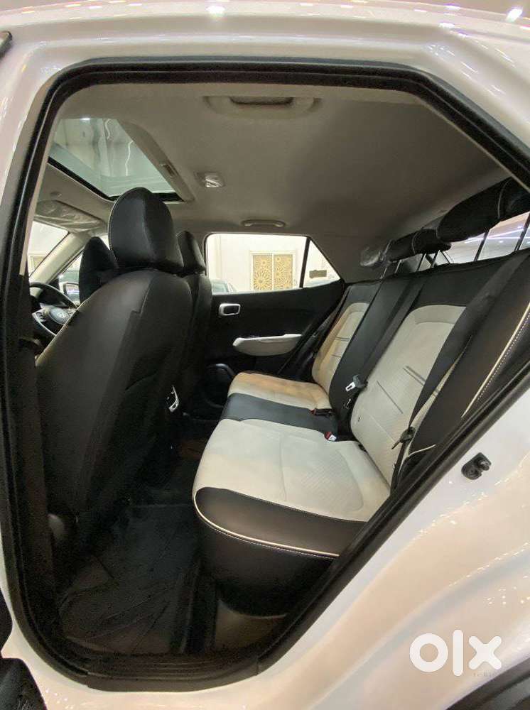 Hyundai Venue Sx Plus Turbo Dct, 2025, Petrol