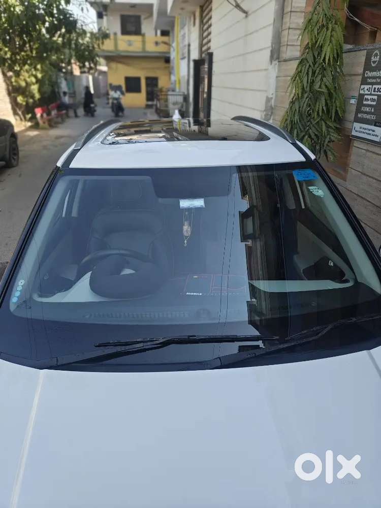 Creta Sx Top Model With Sunroof