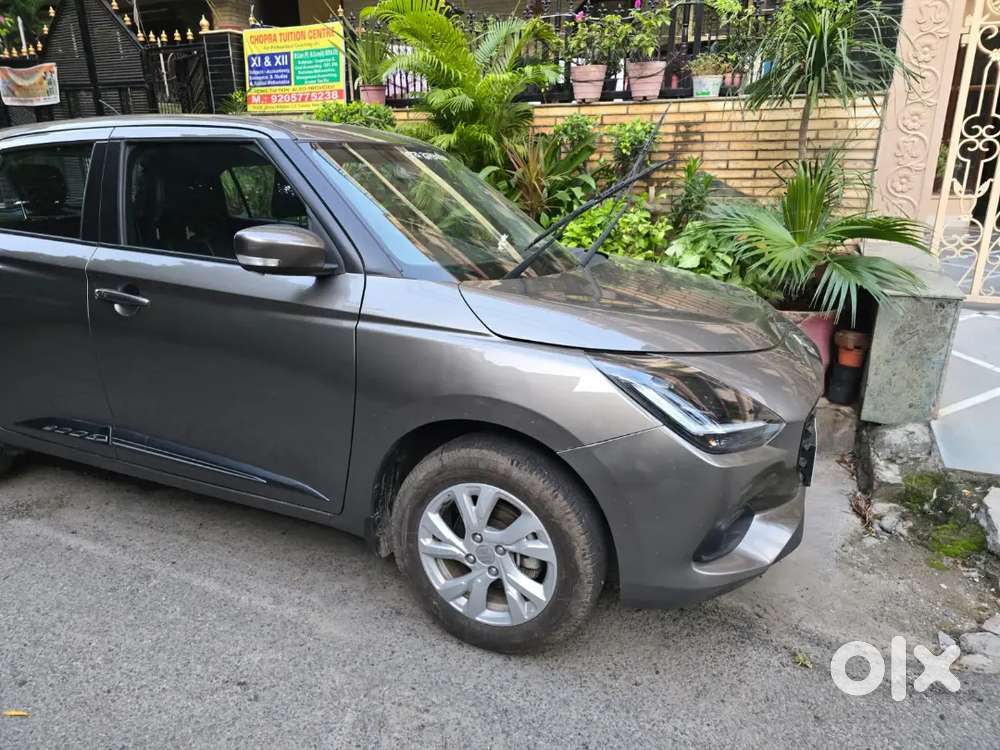 Maruti Suzuki Swift 2025 Zxi Petrol Auto Gujarat Registration