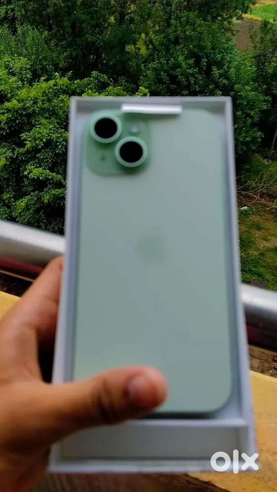 iPhone 15 alpine green 128gb