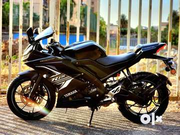 Yamaha r15v3 bs6 discount price