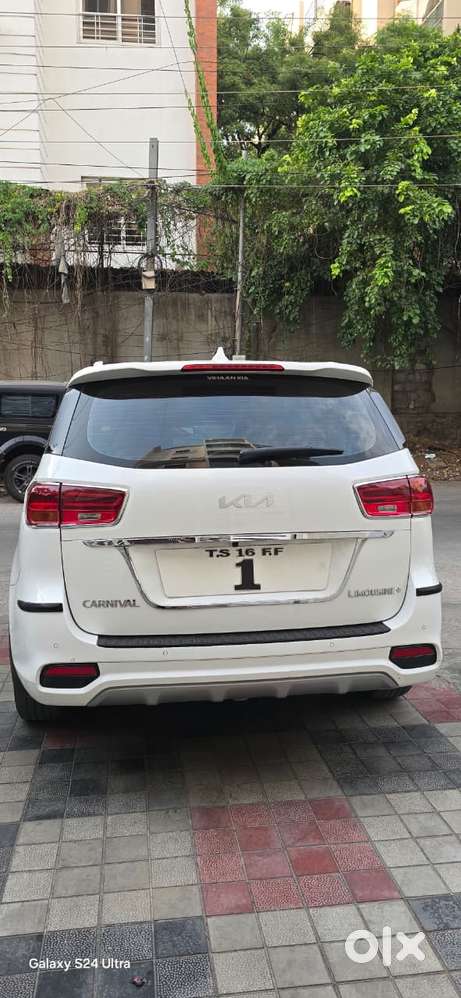 Kia Carnival Limousine Plus 7 Str, 2021, Diesel