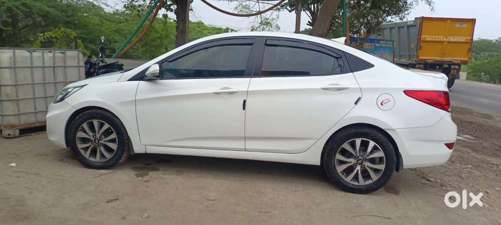 Hyundai Verna Fluidic 1.6 Crdi Sx, 2014, Diesel